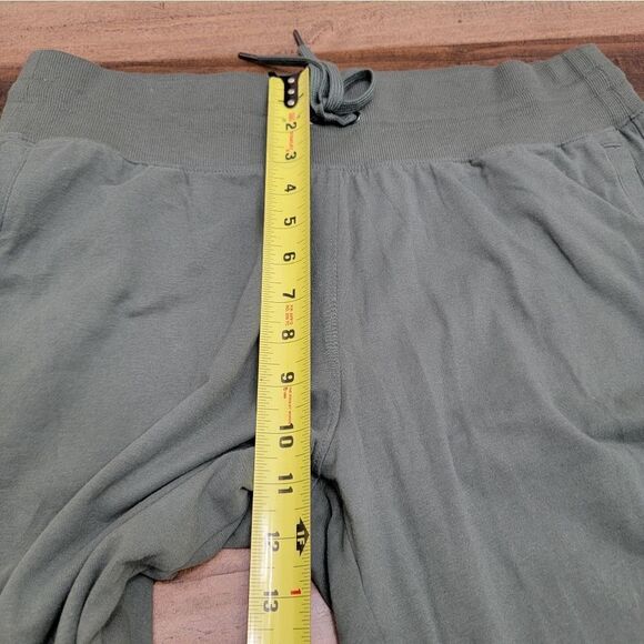 Set of 3 Sportswear Tek Gear Capri Comfy Pants & 2 SO Tank Tops Size L - NWOT - Picture 6 of 12